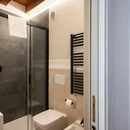 Guest house Guesthost - Santo 86 Luxury Padova