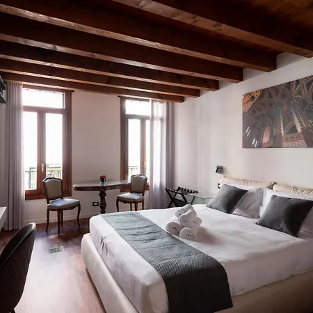 Guest house Guesthost - Santo 86 Luxury