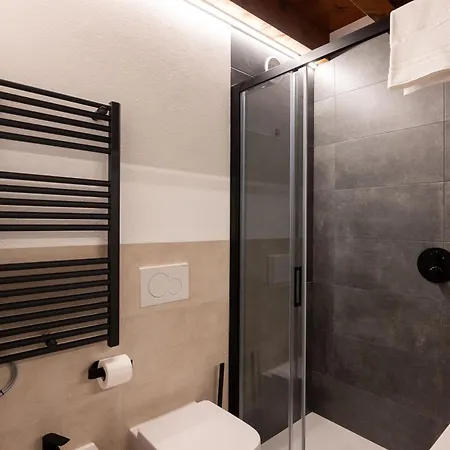 Guesthost - Santo 86 Luxury Guest house 3*